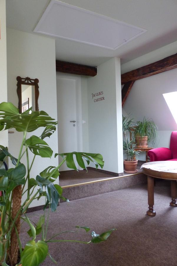 Hotel Ehinger Rose 埃英根 外观 照片